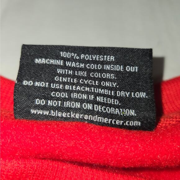 Bleeker & Mercer Mens Medium Pullover Sweatshirt Red Hood Grown Bear Streetwear - Picture 11 of 11